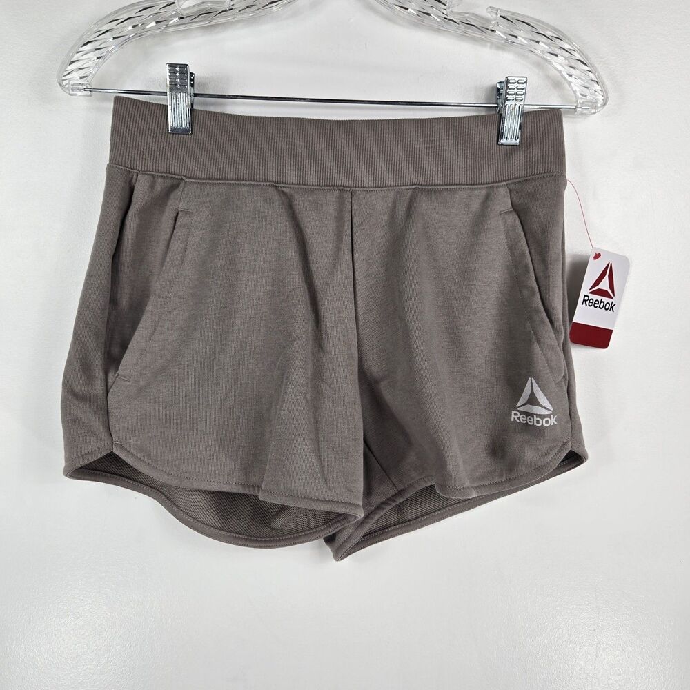 Reebok Women's Size XS Studio Short Driftwood Relaxed Short NWT